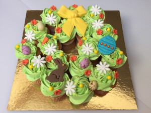 Cupcakes - Mini cupcakes Paaskrans Cupcakes - Mini cupcakes Paaskrans