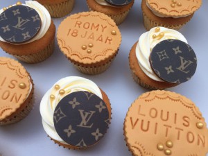 Cupcakes - Cupcakes met eetbaar dekseltje Cupcakes - Cupcakes met eetbaar dekseltje