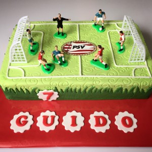 Kindertaarten - Voetbaltaart Guido