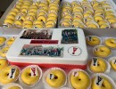 Cupcakes - Donuts studentenvereniging met eetbare print fototaart