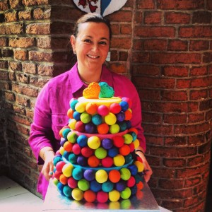 Cupcakes - Cakepops op een bruidstaart Cupcakes - Cakepops op een bruidstaart