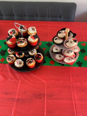 Cupcakes - Donuts en cupcakes in thema casino Cupcakes - Donuts en cupcakes in thema casino