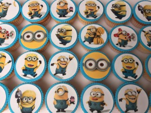 Cupcakes - Minion cupcakes met eetbare print Cupcakes - Minion cupcakes met eetbare print